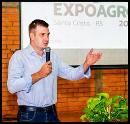 EM ESTUDO A REALIZAÇÃO CONJUNTA DE EXPOSIÇÃO E OKTOBERFEST